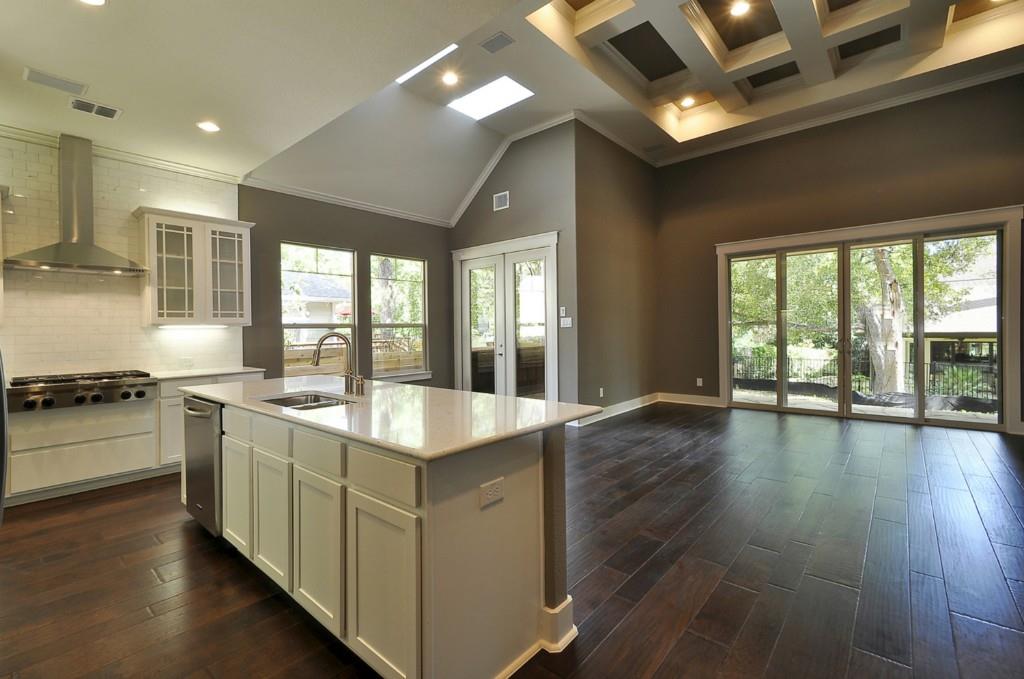View 3215 Bonnie in Tarrytown 3215 Bonnie - property photo 1 - Luxury home in Tarrytown, Austin, TX