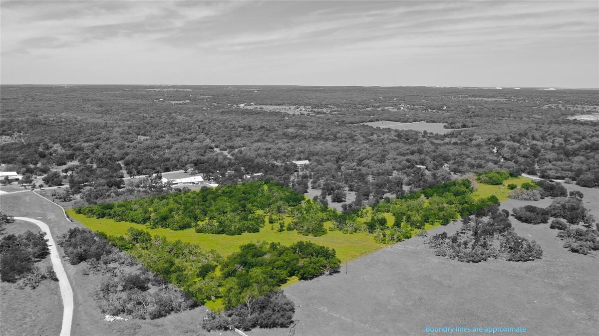 View 3215 County Road 305 in Nathaniel Moore Surv Abs #410 3215 County Road 305 - front exterior - Luxury home in Nathaniel Moore Surv Abs #410, Jarrell, TX