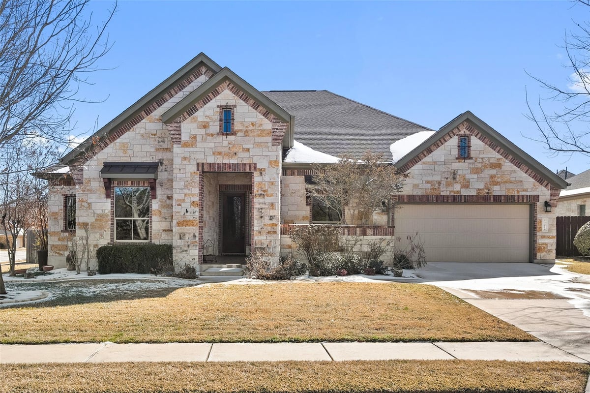 View 3216 Herradura Dr in Caballo Ranch Sec 02 3216 Herradura Dr - property photo 1 - Luxury home in Caballo Ranch Sec 02, Cedar Park, TX