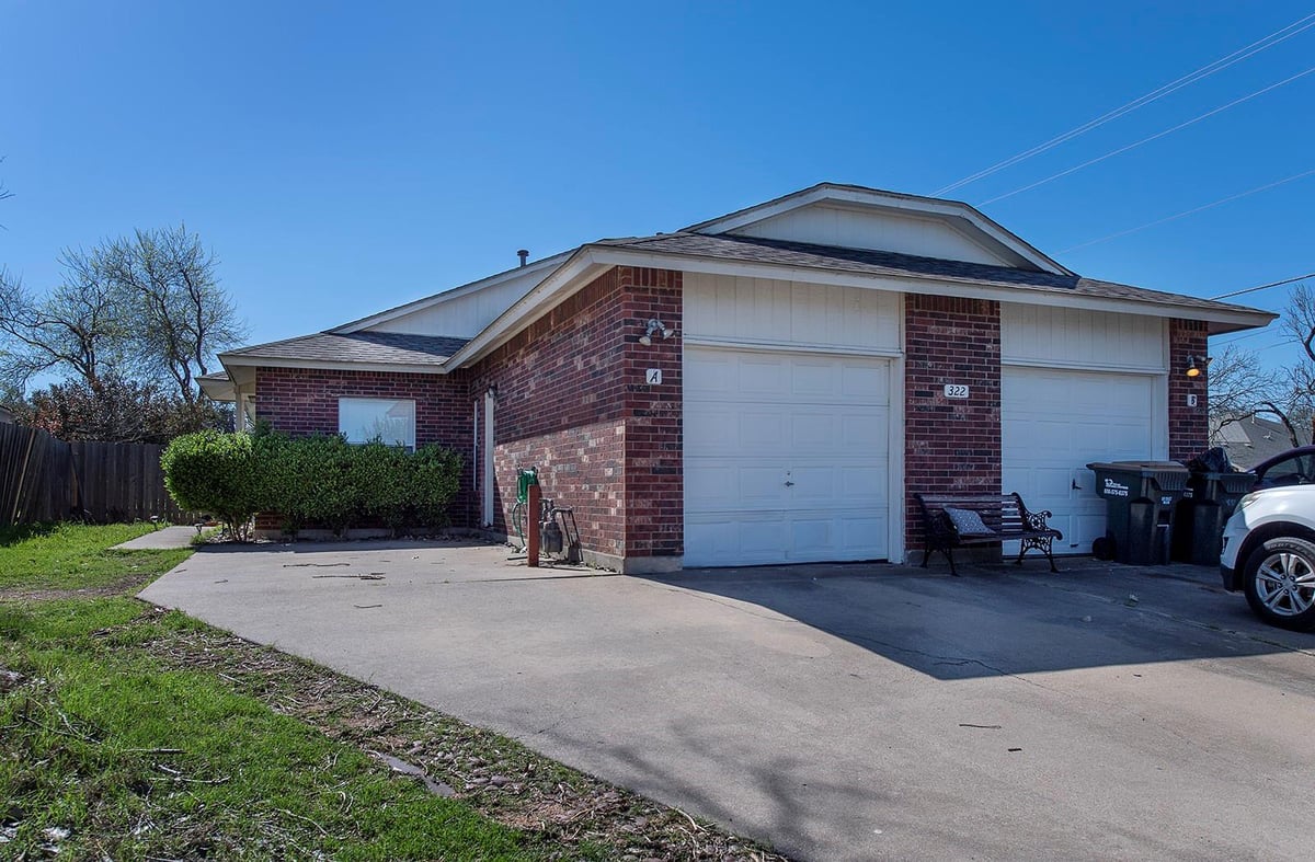 View 322 Tamara Dr #A in Sierra Vista Sec 01 322 Tamara Dr #A - property photo 1 - Luxury home in Sierra Vista Sec 01, Georgetown, TX