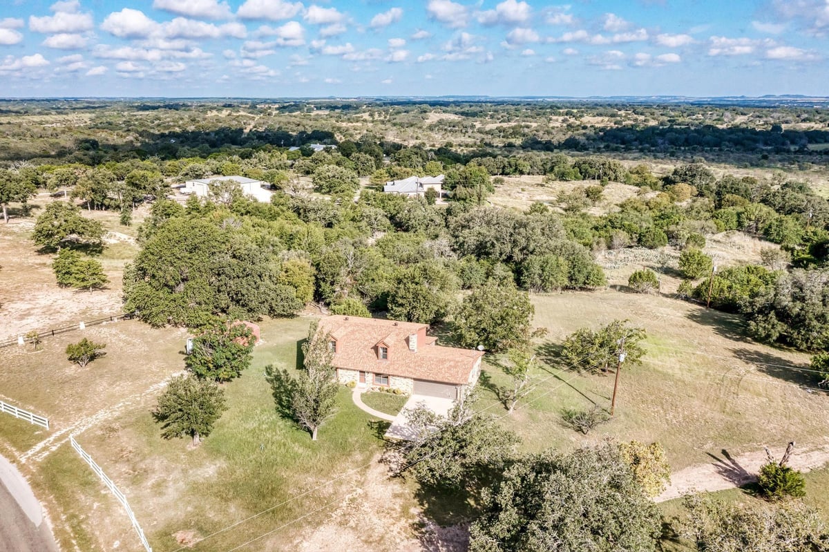 View 3225 County Road 111 in Flying S Ranch 3225 County Road 111 - front exterior - Luxury home in Flying S Ranch, Lampasas, TX