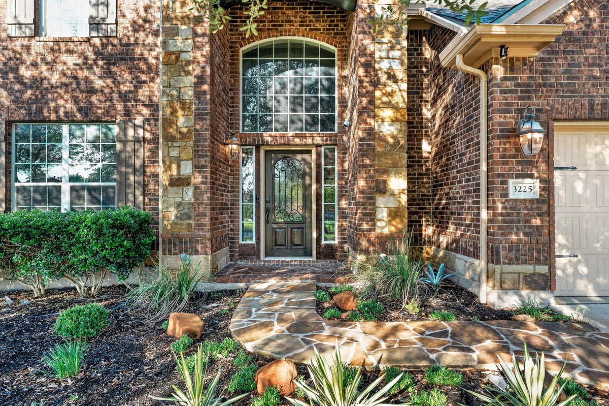 View 3225 Park Springs in Falcon Pointe Sec 12 3225 Park Springs - front exterior - Luxury home in Falcon Pointe Sec 12, Pflugerville, TX