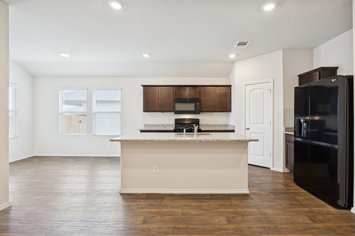 Living area at 323 Shimmering Cv - 3 bed 2 bath home
