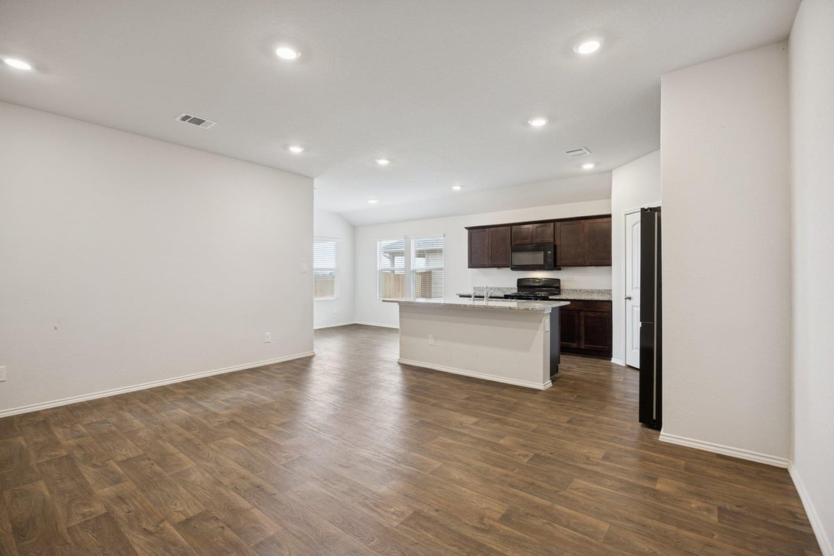 Kitchen at 323 Shimmering Cv - 3 bed 2 bath home