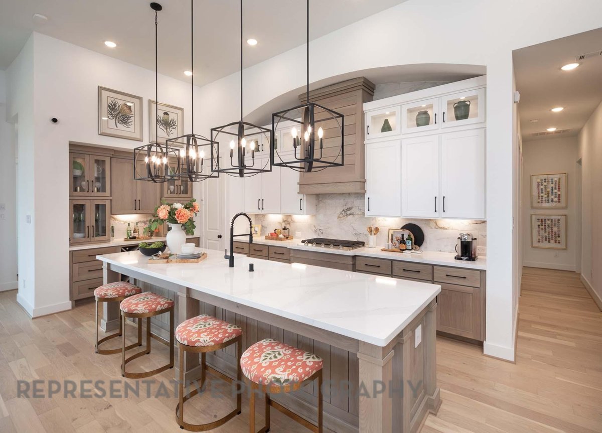 Kitchen at 324 Leaning Rock Rdg - 4 bed 3 bath home
