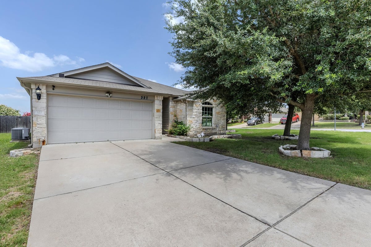 View 327 Comal RUN in Riverwalk Ph 02 Sec 2A 327 Comal RUN - front exterior - Luxury home in Riverwalk Ph 02 Sec 2A, Hutto, TX