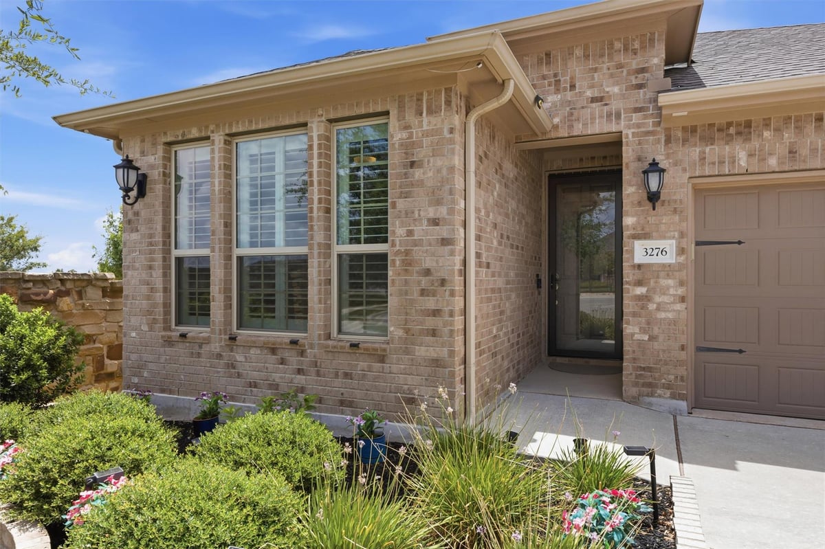 View 3276 Bartoli Gardens in Vizcaya Ph 4E 3276 Bartoli Gardens - front exterior - Luxury home in Vizcaya Ph 4E, Round Rock, TX