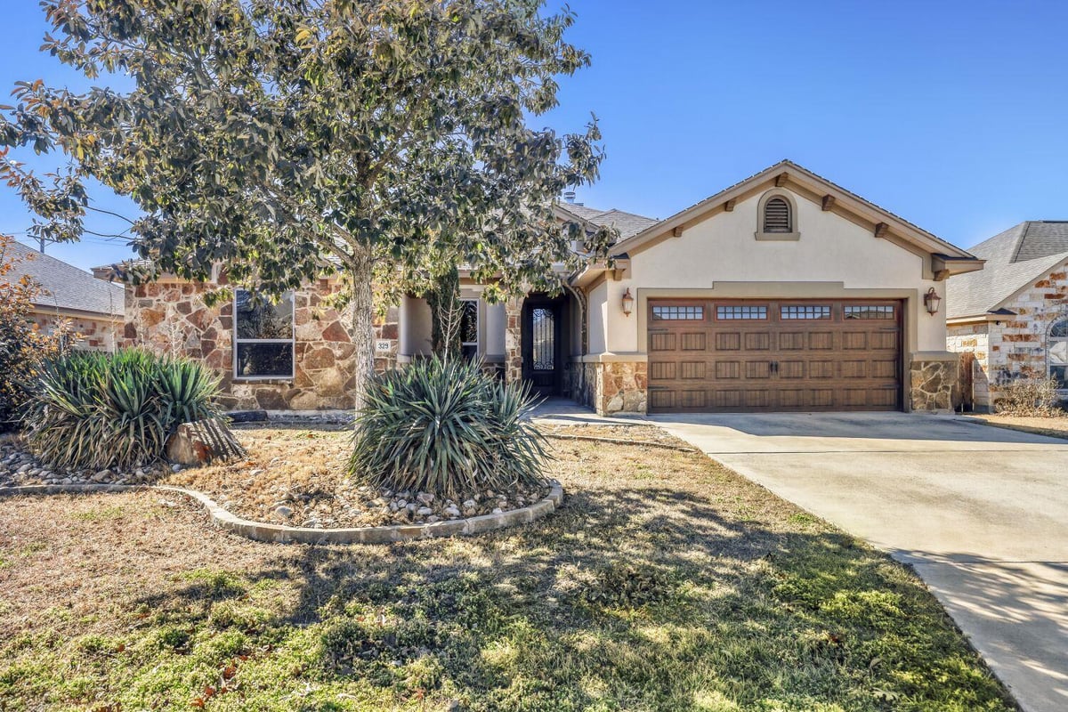 View 329 Jake Dr in Home Place/Jarrell 2nd Minor 329 Jake Dr - front exterior - Luxury home in Home Place/Jarrell 2nd Minor, Jarrell, TX