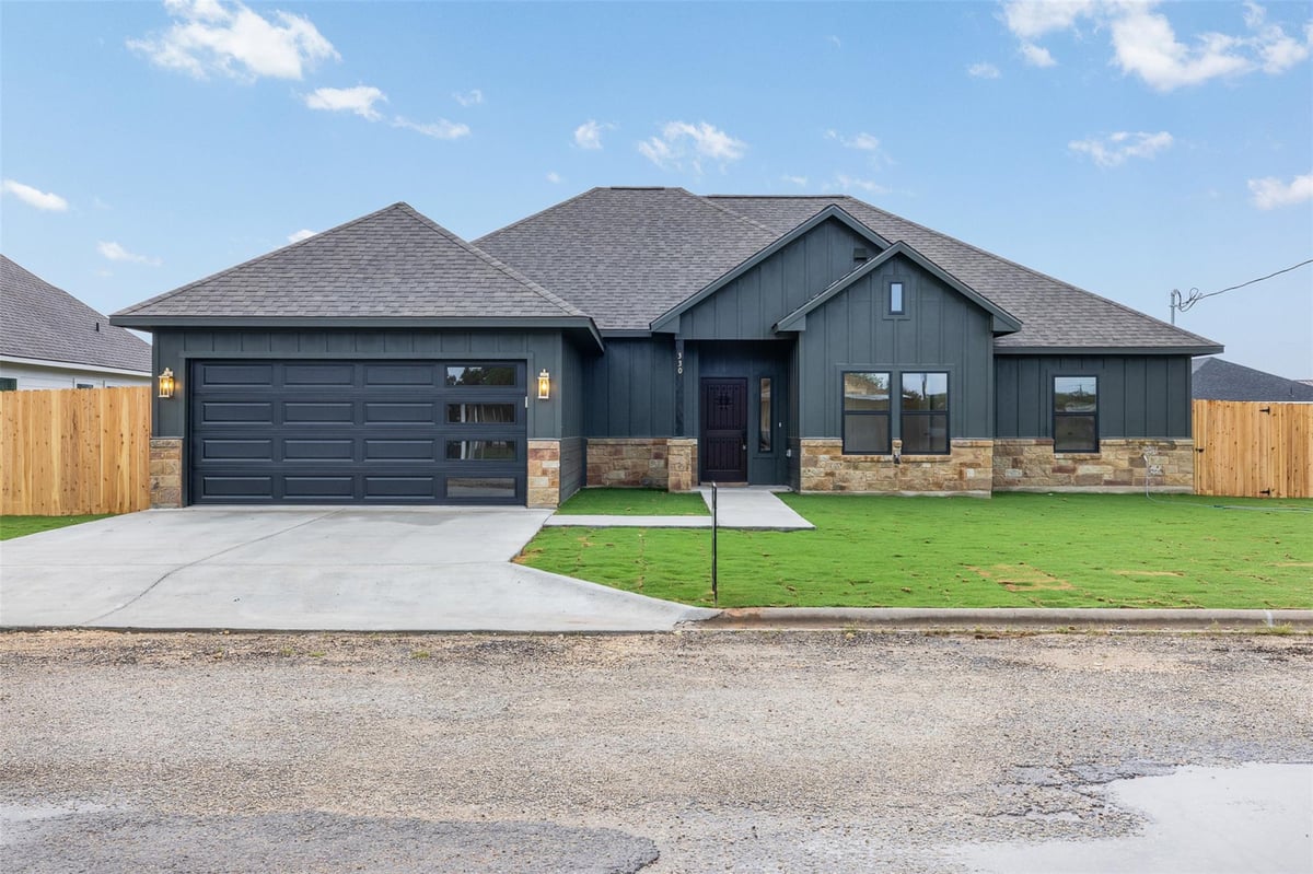 View 330 Cactus ST in S1038 330 Cactus ST - front exterior - Luxury home in S1038, Giddings, TX