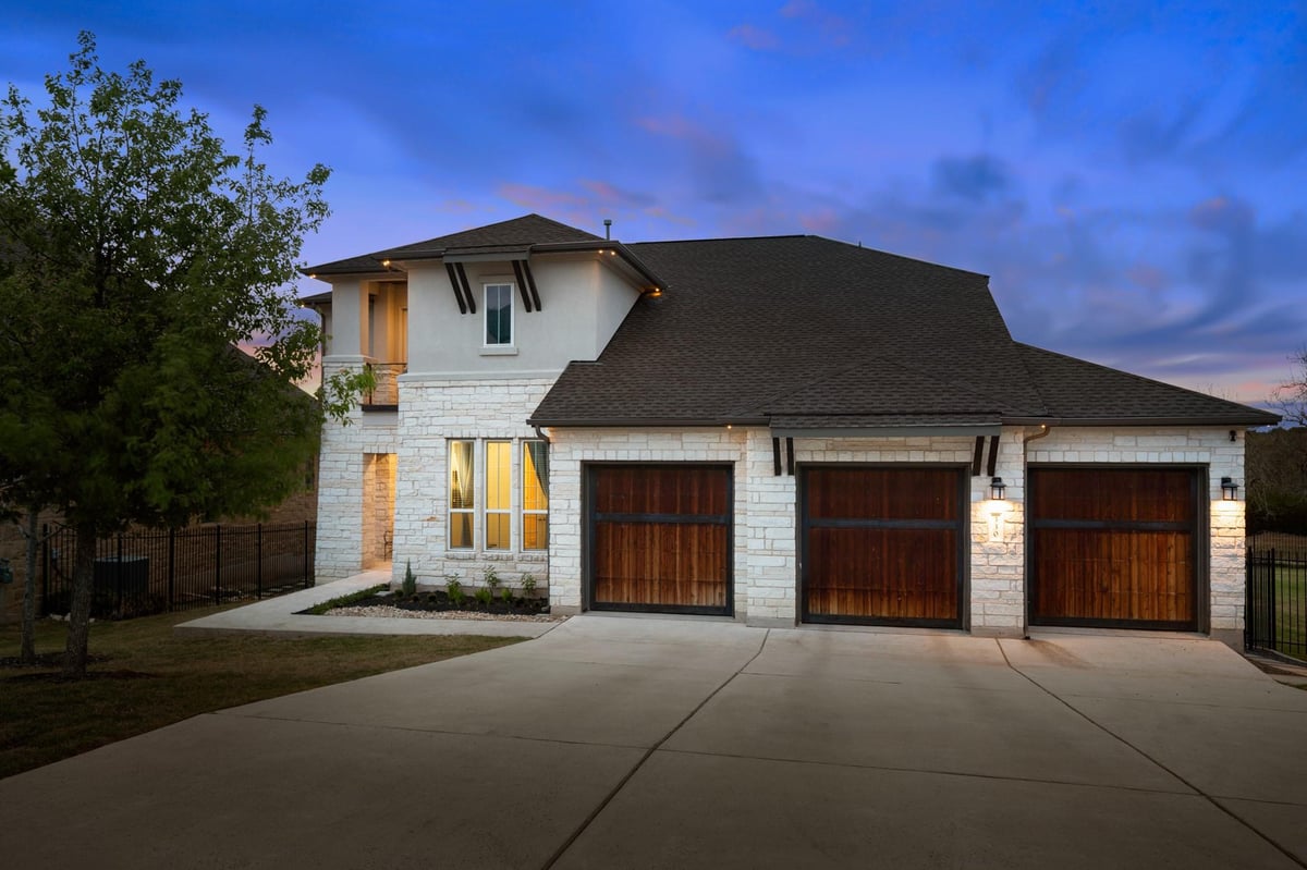 Living area at 330 Cistern Way - 4 bed 3 bath home