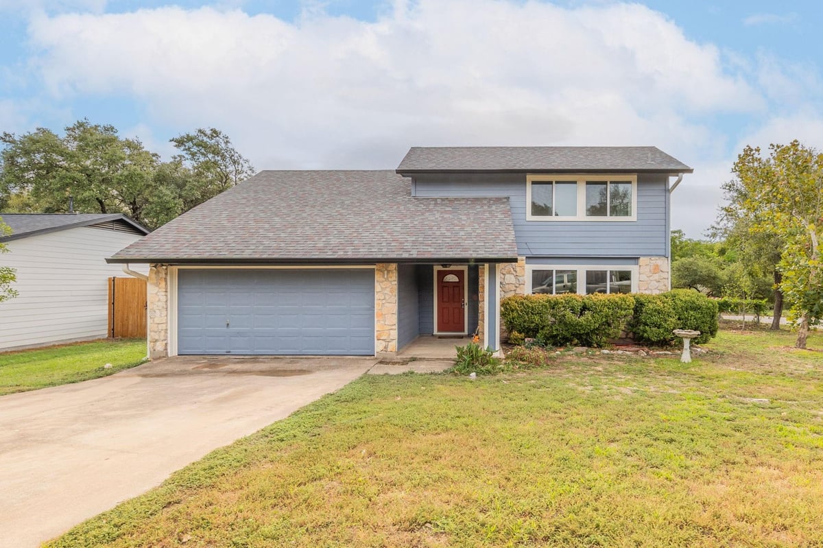View 3300 Clarksburg Dr in Southampton Sec 02 3300 Clarksburg Dr - front exterior - Luxury home in Southampton Sec 02, Austin, TX