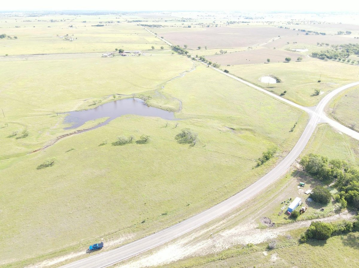 View 3300 Fm 1783 in I Jones 3300 Fm 1783 - property photo 1 - Luxury home in I Jones, Gatesville, TX