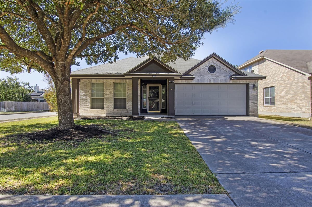3300 Winding Shore LN - front exterior - Luxury home in Park At Blackhawk Sec 01, Pflugerville, TX