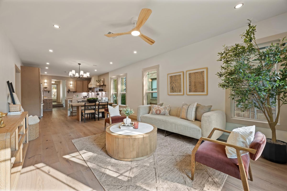 View 3304 Harris Park Ave in Carrolls L W 3304 Harris Park Ave - property photo 1 - Luxury home in Carrolls L W, Austin, TX