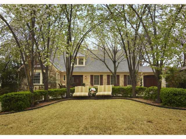 View 3305 Bowman Ave in Tarrytown 3305 Bowman Ave - property photo 1 - Luxury home in Tarrytown, Austin, TX