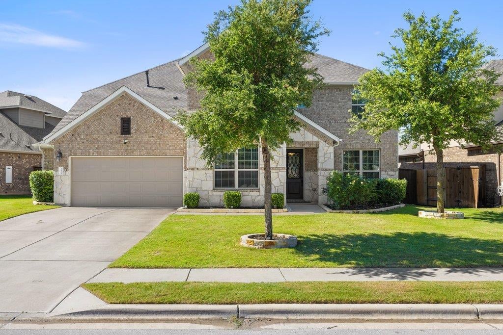 View 3307 Columbus WAY in Paloma Lake 3307 Columbus WAY - front exterior - Luxury home in Paloma Lake, Round Rock, TX