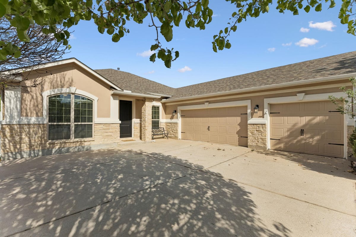 View 3308 Mendips Ln in Avalon 3308 Mendips Ln - property photo 1 - Luxury home in Avalon, Pflugerville, TX