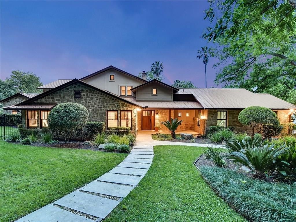 View 3308 Rivercrest Dr in Lake Austin 3308 Rivercrest Dr - property photo 1 - Luxury home in Lake Austin, Austin, TX