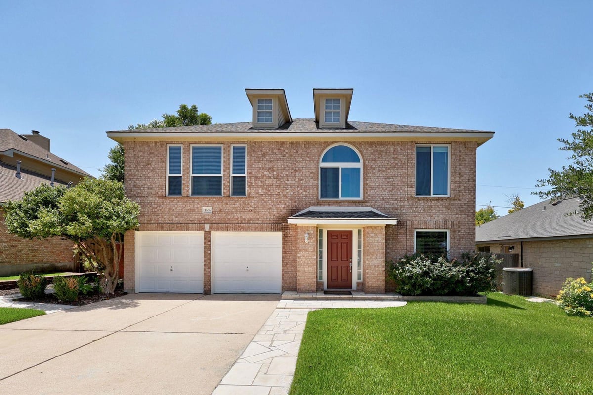 View 3309 Winding WAY in High Country Sec 02 3309 Winding WAY - front exterior - Luxury home in High Country Sec 02, Round Rock, TX
