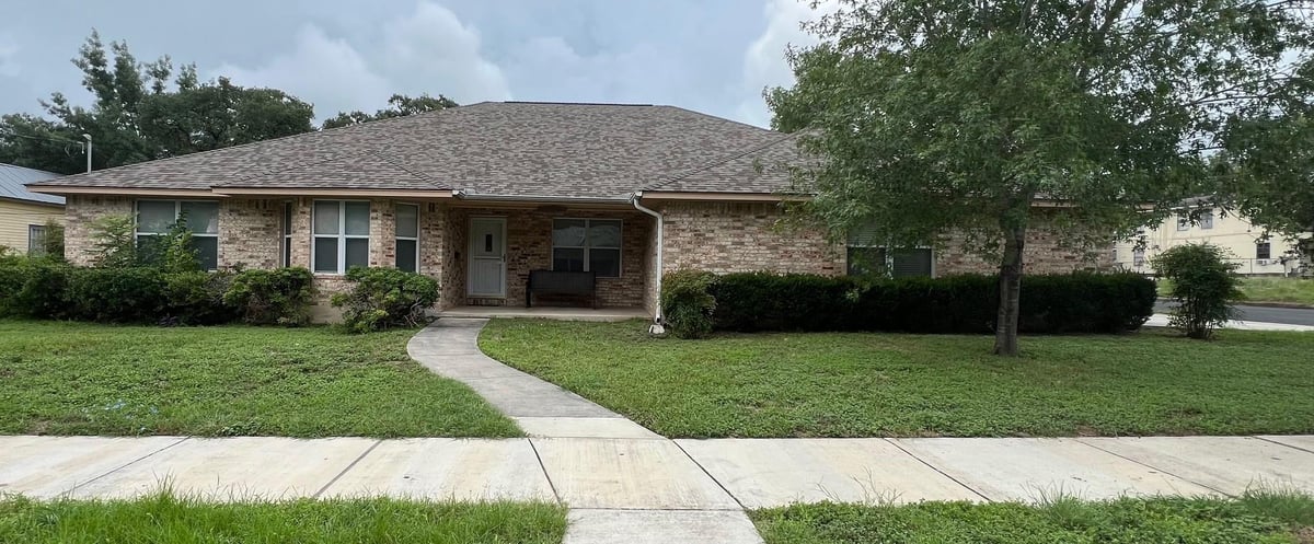 View 331 W Nolte St in Acre 331 W Nolte St - front exterior - Luxury home in Acre, Seguin, TX