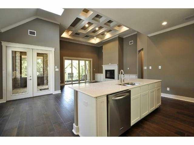View 3310 Bonnie Rd in Tarrytown 3310 Bonnie Rd - property photo 1 - Luxury home in Tarrytown, Austin, TX