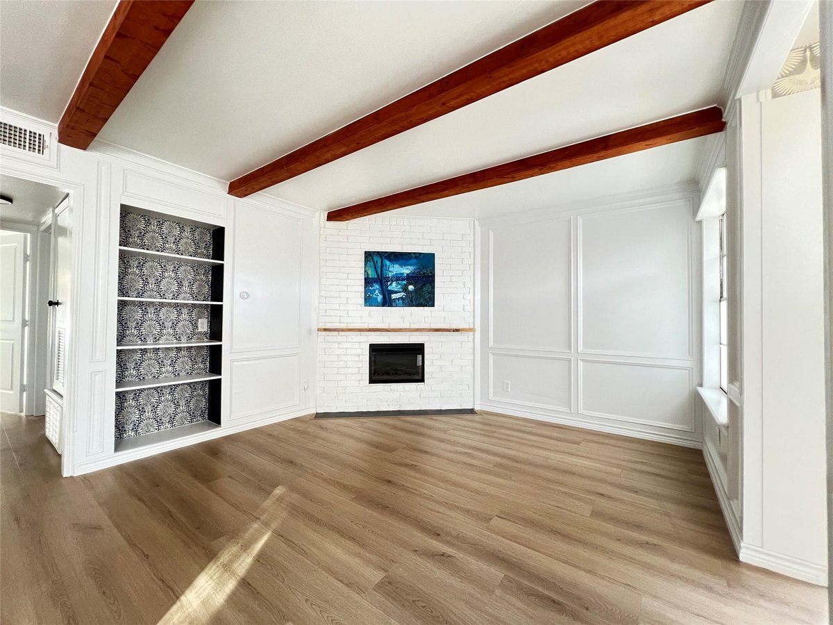 Kitchen at 3310 Hycreek Dr - Cherrylawn Sec 06, Austin, TX