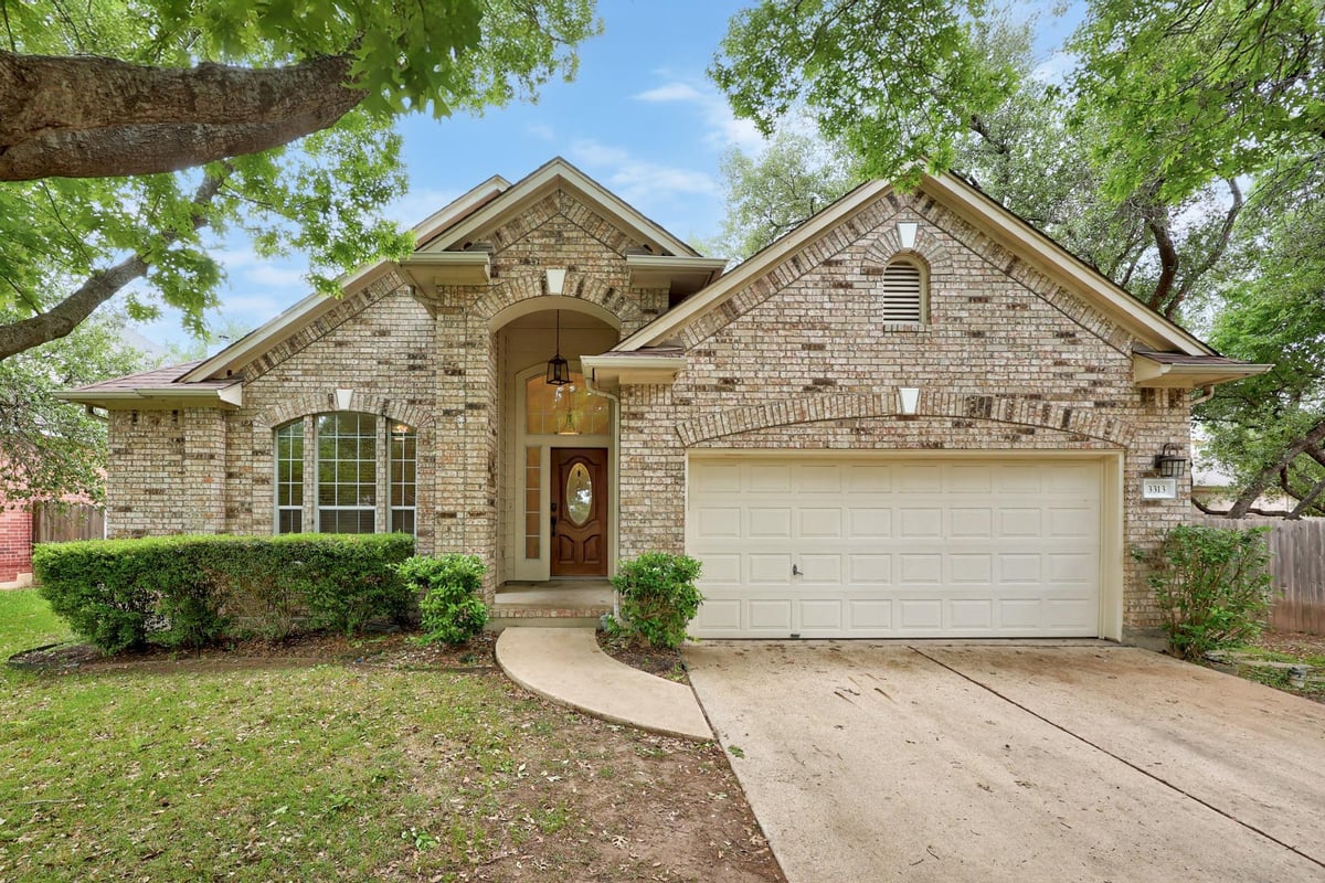 View 3313 Burks Ln in Steiner Ranch Ph 01 Sec 04a 3313 Burks Ln - front exterior - Luxury home in Steiner Ranch Ph 01 Sec 04a, Austin, TX