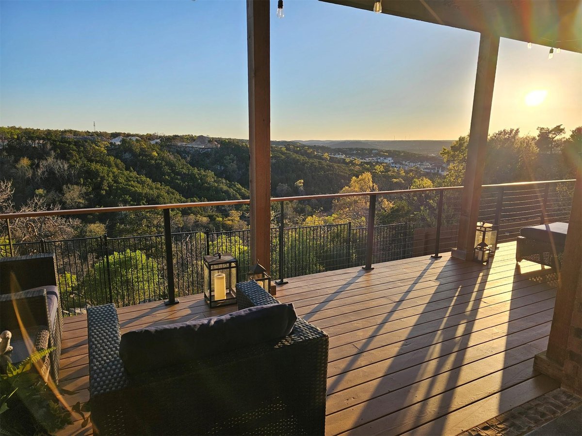 View 3320 Desert Shade Bnd in Bluffs/Crystal Falls Ph 31 Sec 3320 Desert Shade Bnd - front exterior - Luxury home in Bluffs/Crystal Falls Ph 31 Sec, Leander, TX