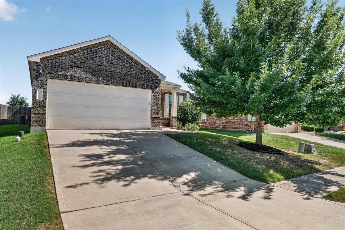 View 338 Pine Arbol in Sunfield Ph One Sec Six 338 Pine Arbol - property photo 1 - Luxury home in Sunfield Ph One Sec Six, Buda, TX