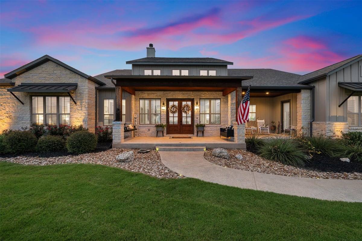 Living area at 340 Bold Sundown - 4 bed 4 bath home