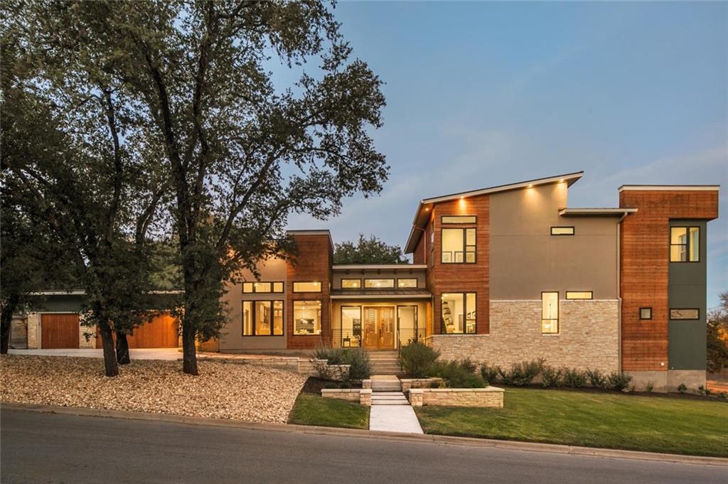 View 3400 Hancock Dr in Highland Park West 3400 Hancock Dr - property photo 1 - Luxury home in Highland Park West, Austin, TX