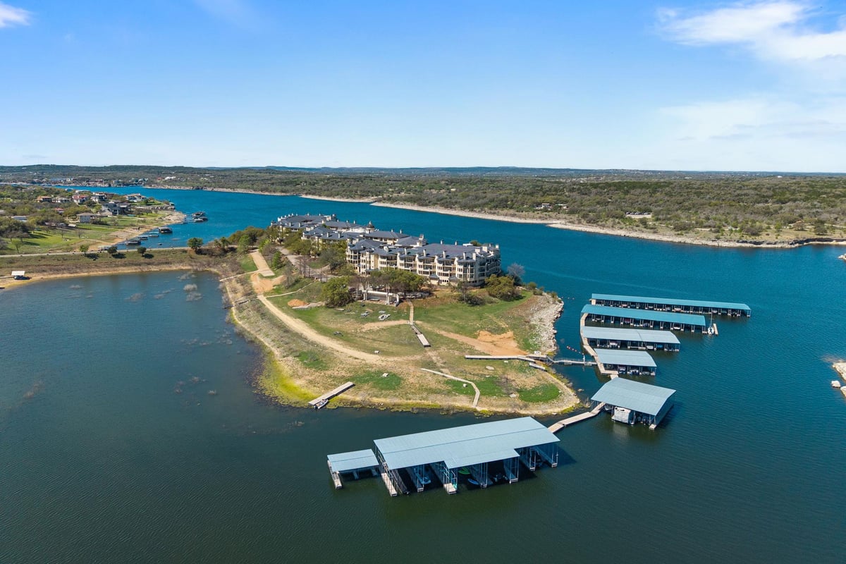 View 3404 American Dr Unit #2200 in Island/Lk Travis Condo 3404 American Dr Unit #2200 - front exterior - Luxury home in Island/Lk Travis Condo, Lago Vista, TX