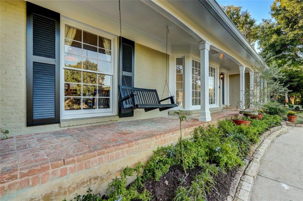 View 3405 Cascadera Dr in Balcones Park Edgemont Sec 02 3405 Cascadera Dr - property photo 1 - Luxury home in Balcones Park Edgemont Sec 02, Austin, TX
