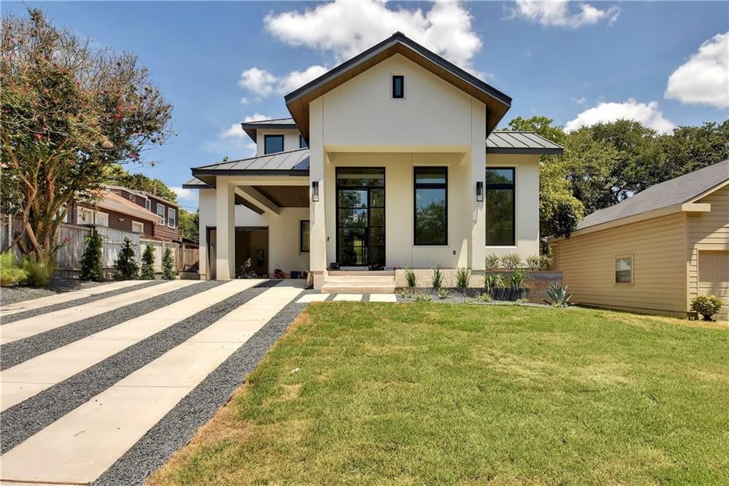 View 3406 Bonnie Rd in Tarrytown 3406 Bonnie Rd - property photo 1 - Luxury home in Tarrytown, Austin, TX