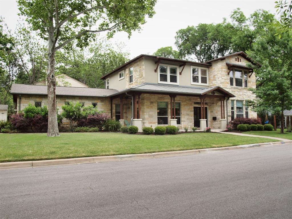 View 3406 Gilbert St in Tarrytown 3406 Gilbert St - property photo 1 - Luxury home in Tarrytown, Austin, TX