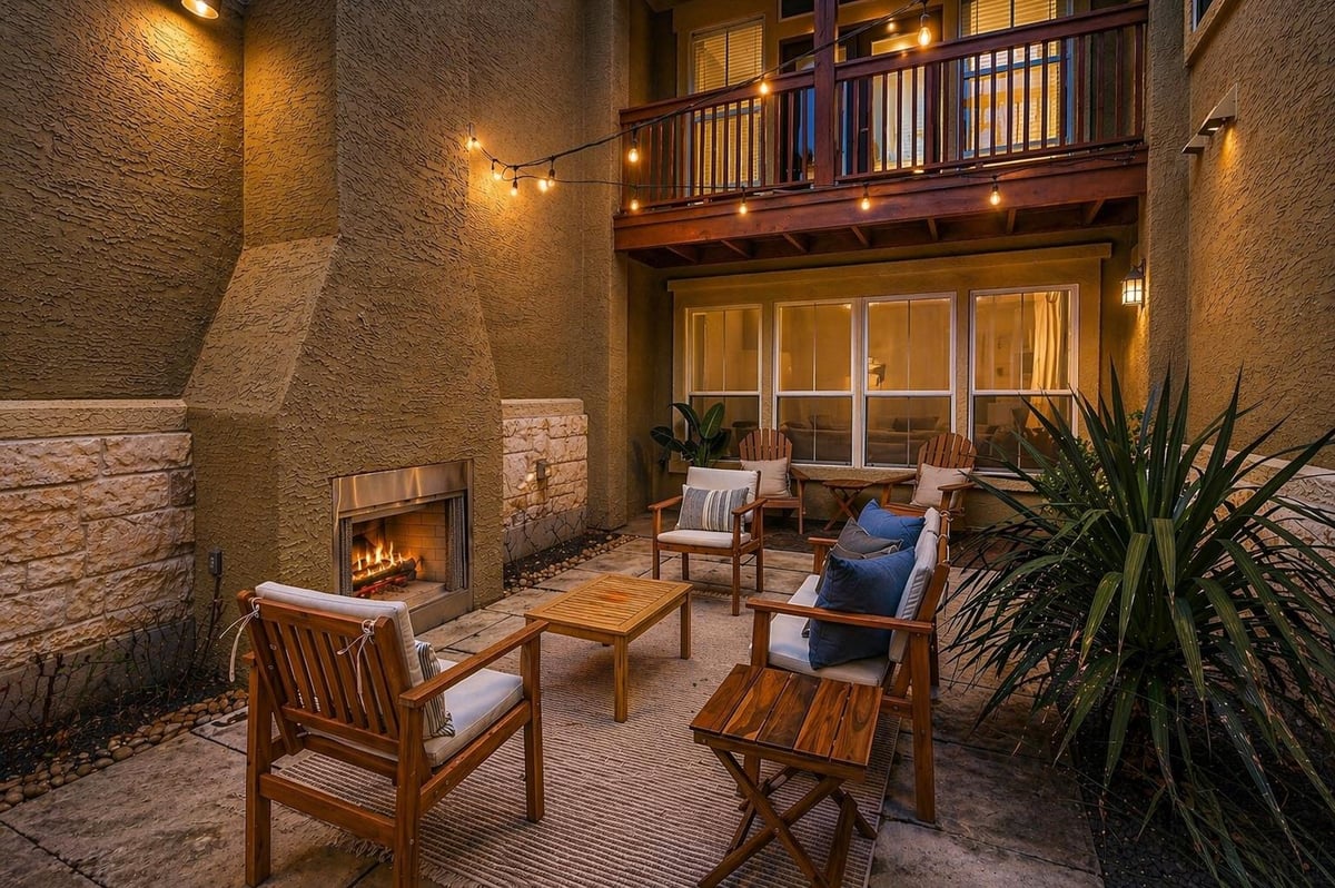 View 3406 Menchaca Rd Unit #21 in Cascada Condo Amd 3406 Menchaca Rd Unit #21 - front exterior - Luxury home in Cascada Condo Amd, Austin, TX