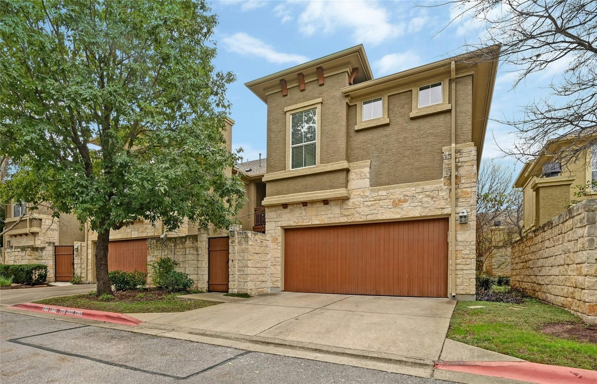 View 3406 Menchaca RD Unit #41 in Cascada Condo Amd 3406 Menchaca RD Unit #41 - front exterior - Luxury home in Cascada Condo Amd, Austin, TX