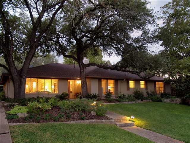 View 3407 Northwood Cir in Tarrytown 3407 Northwood Cir - property photo 1 - Luxury home in Tarrytown, Austin, TX