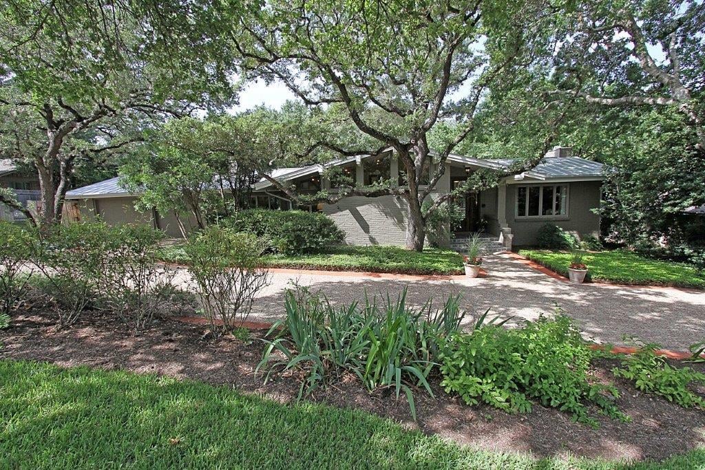 View 3407 Southill Cir in Tarrytown 3407 Southill Cir - property photo 1 - Luxury home in Tarrytown, Austin, TX