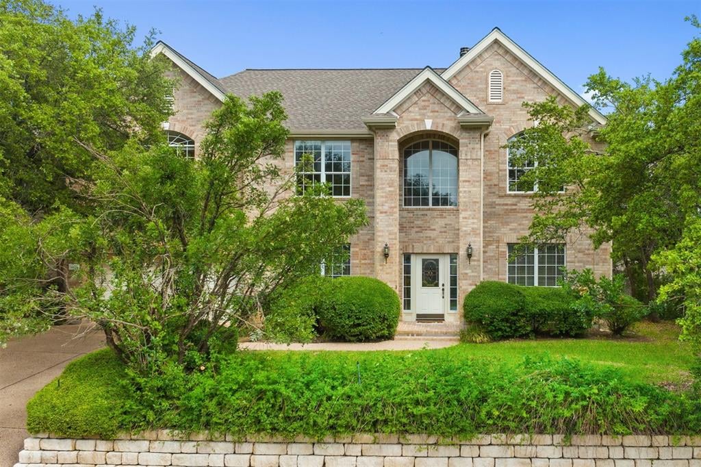 View 3409 San Mateo Dr in LAKE POINTE PHS II 3409 San Mateo Dr - property photo 1 - Luxury home in LAKE POINTE PHS II, Austin, TX