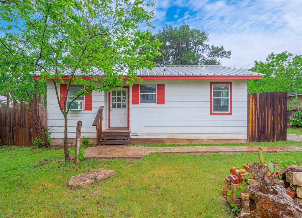 View 3412 Blumie St in Kincheon Sec 02 3412 Blumie St - front exterior - Luxury home in Kincheon Sec 02, Austin, TX