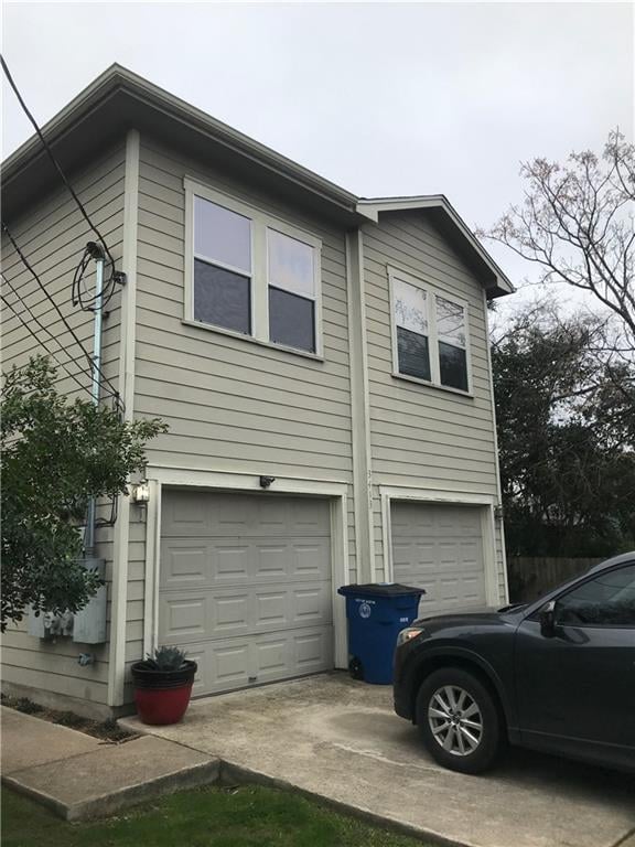 View 3413 Blumie St Unit #A and B (duplex) in Kincheon Sec 02 3413 Blumie St Unit #A and B (duplex) - front exterior - Luxury home in Kincheon Sec 02, Austin, TX