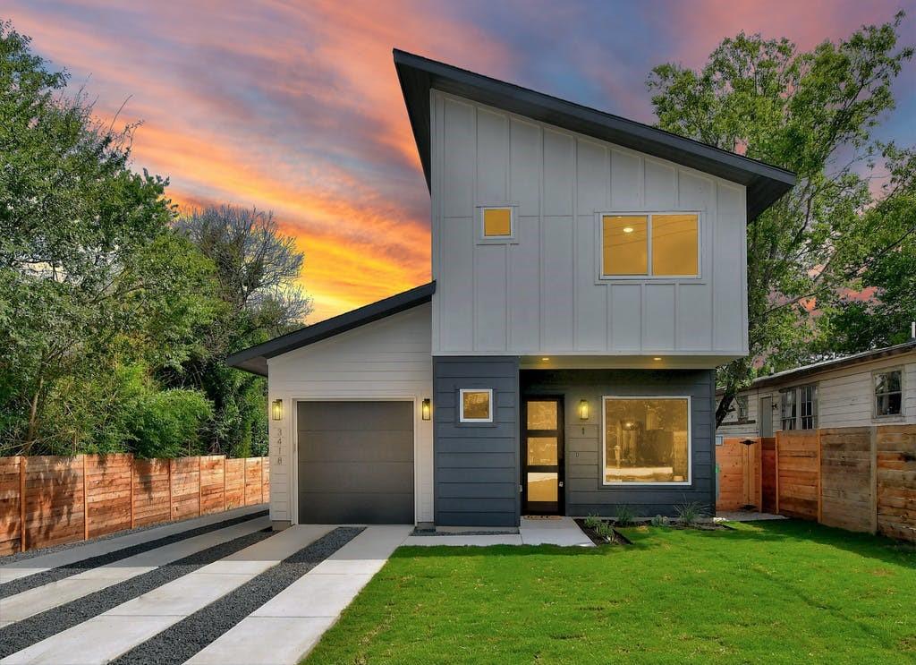 View 3418 Thomas Kincheon St Unit #1 in Kincheon Sec 01 3418 Thomas Kincheon St Unit #1 - front exterior - Luxury home in Kincheon Sec 01, Austin, TX