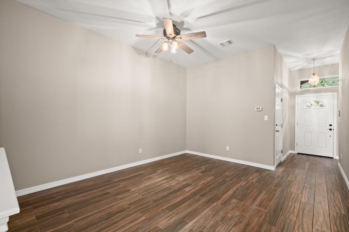 Primary bedroom at 3420 Ribbon Reef Ln - 3 bed 2 bath home