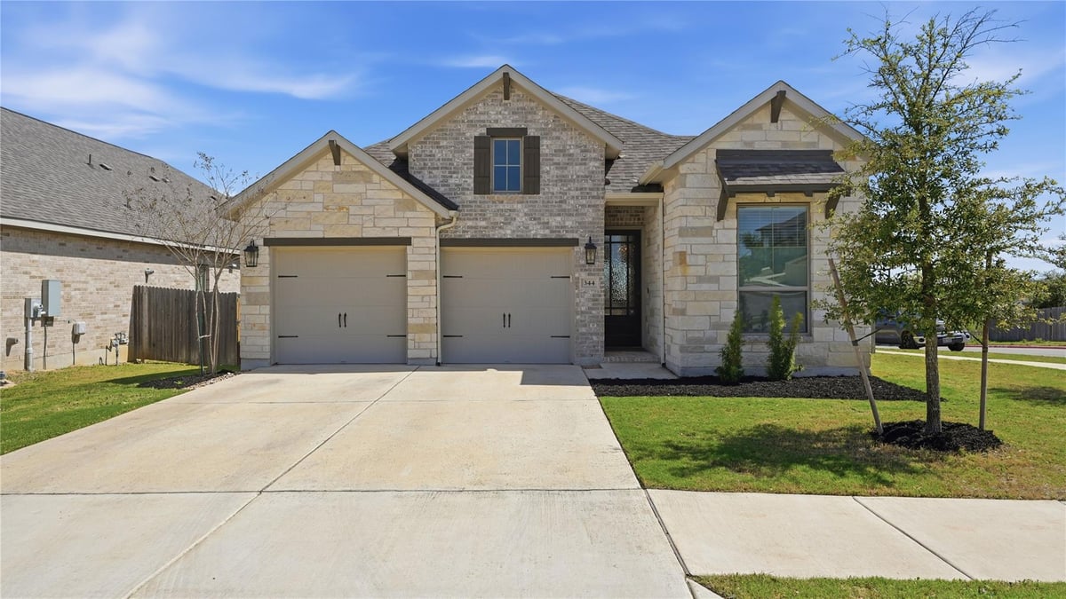 View 344 Carpenter Hill Dr in Carpenter Hill 344 Carpenter Hill Dr - front exterior - Luxury home in Carpenter Hill, Buda, TX
