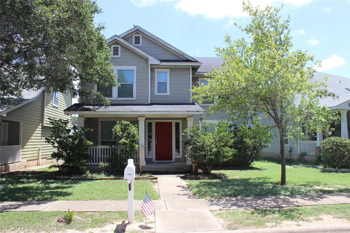 View 346 Strawn in Plum Creek Ph 1 Sec 2C 346 Strawn - property photo 1 - Luxury home in Plum Creek Ph 1 Sec 2C, Kyle, TX
