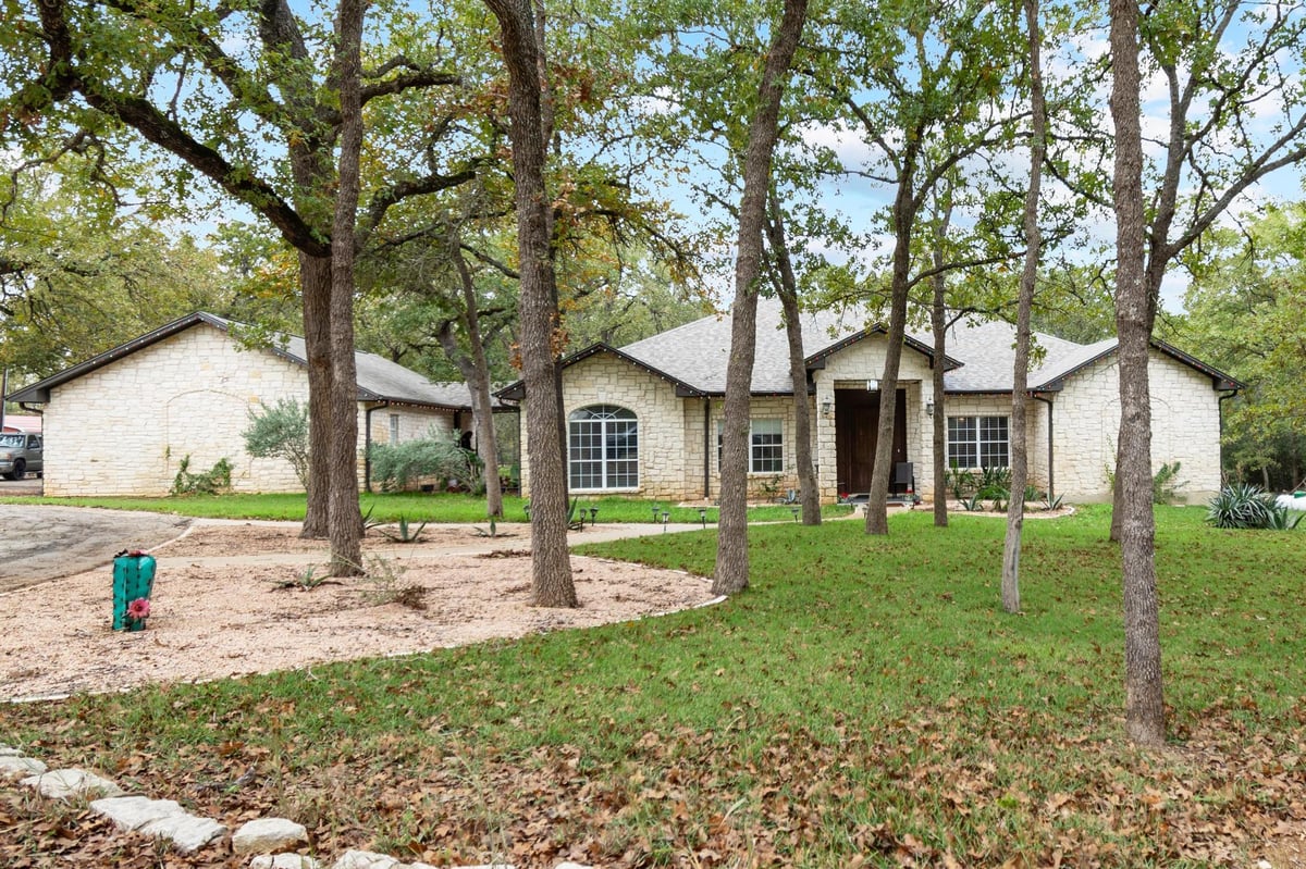 View 346 The Oaks Blvd in Oaks 346 The Oaks Blvd - front exterior - Luxury home in Oaks, Elgin, TX