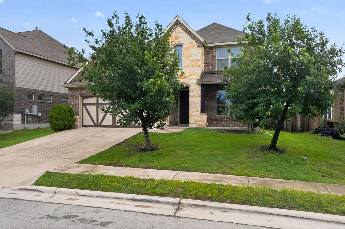 View 348 Vista Gardens DR in Sunfield Ph Two Sec Four 348 Vista Gardens DR - front exterior - Luxury home in Sunfield Ph Two Sec Four, Buda, TX