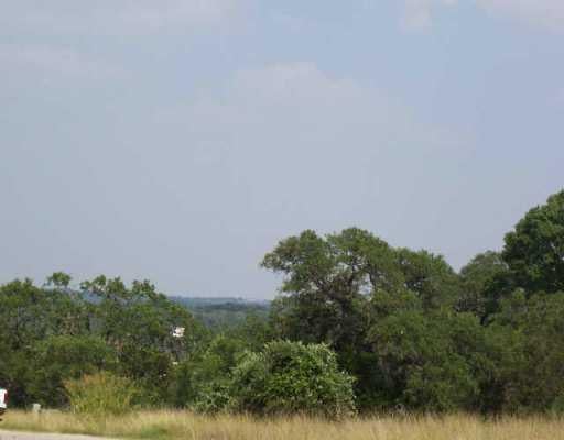 View 350 Honeycomb CIR 350 Honeycomb CIR - front exterior - Luxury lot in Driftwood, TX