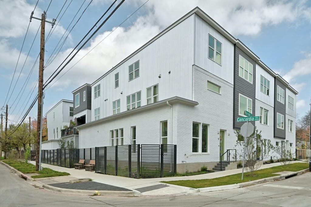 View 3500 Harmon Ave Unit #2 in Hancock 3500 Harmon Ave Unit #2 - front exterior - Luxury home in Hancock, Austin, TX